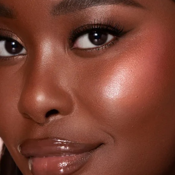 Charlotte Tilbury Pinkgasm Beauty Light Wand - Picture 9 of 12